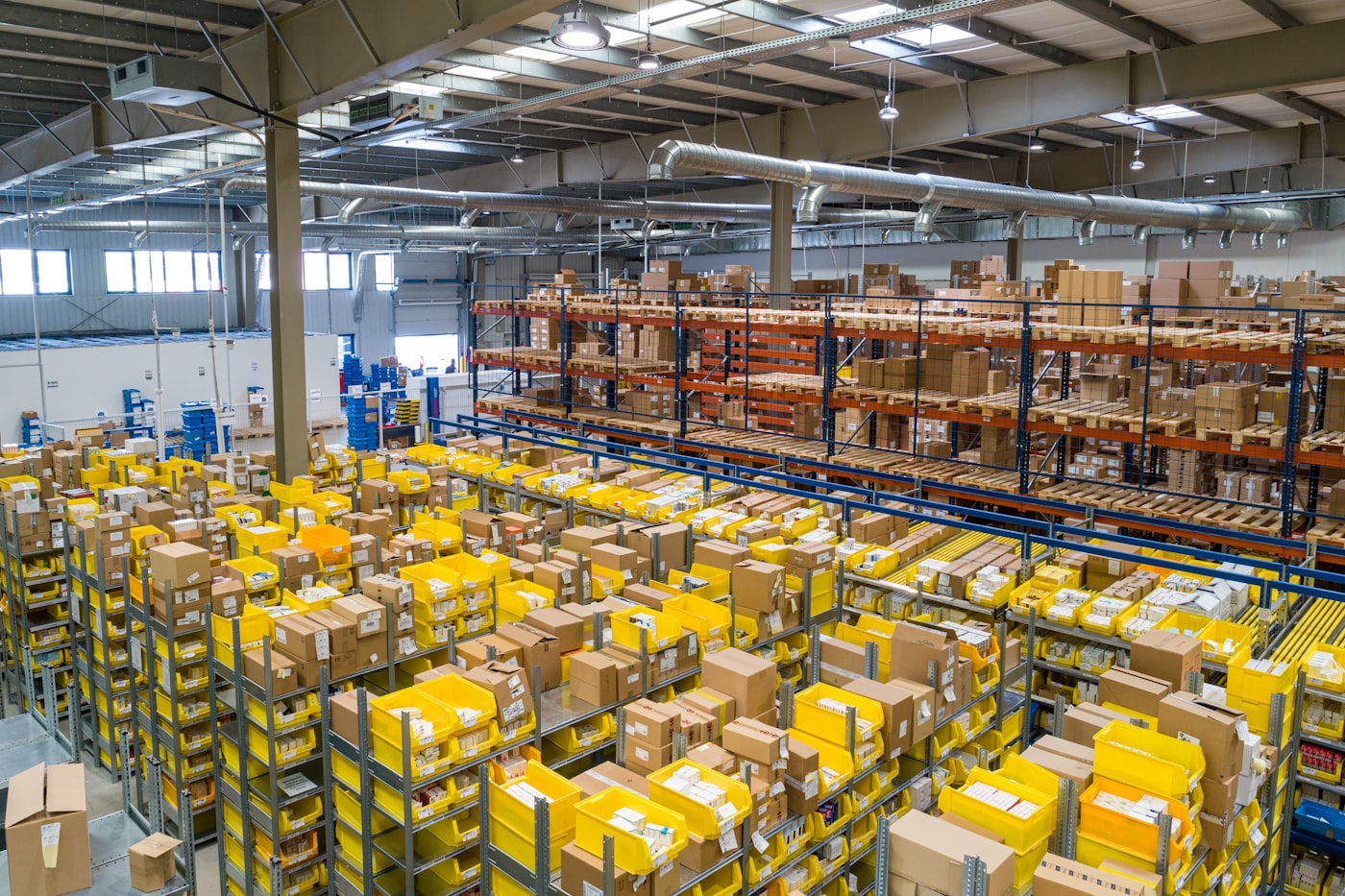 Warehouse staffing